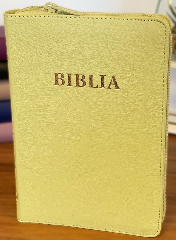 Biblie medie 057 ZTI – verde