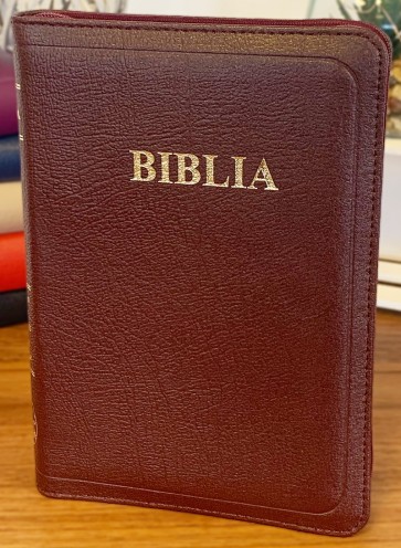 Biblie medie 057 ZTI – visiniu-2
