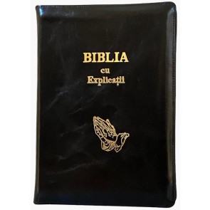 Biblia cu concordanță și explicații, fără index, cu mâini în rugăciune -- PF – Negru